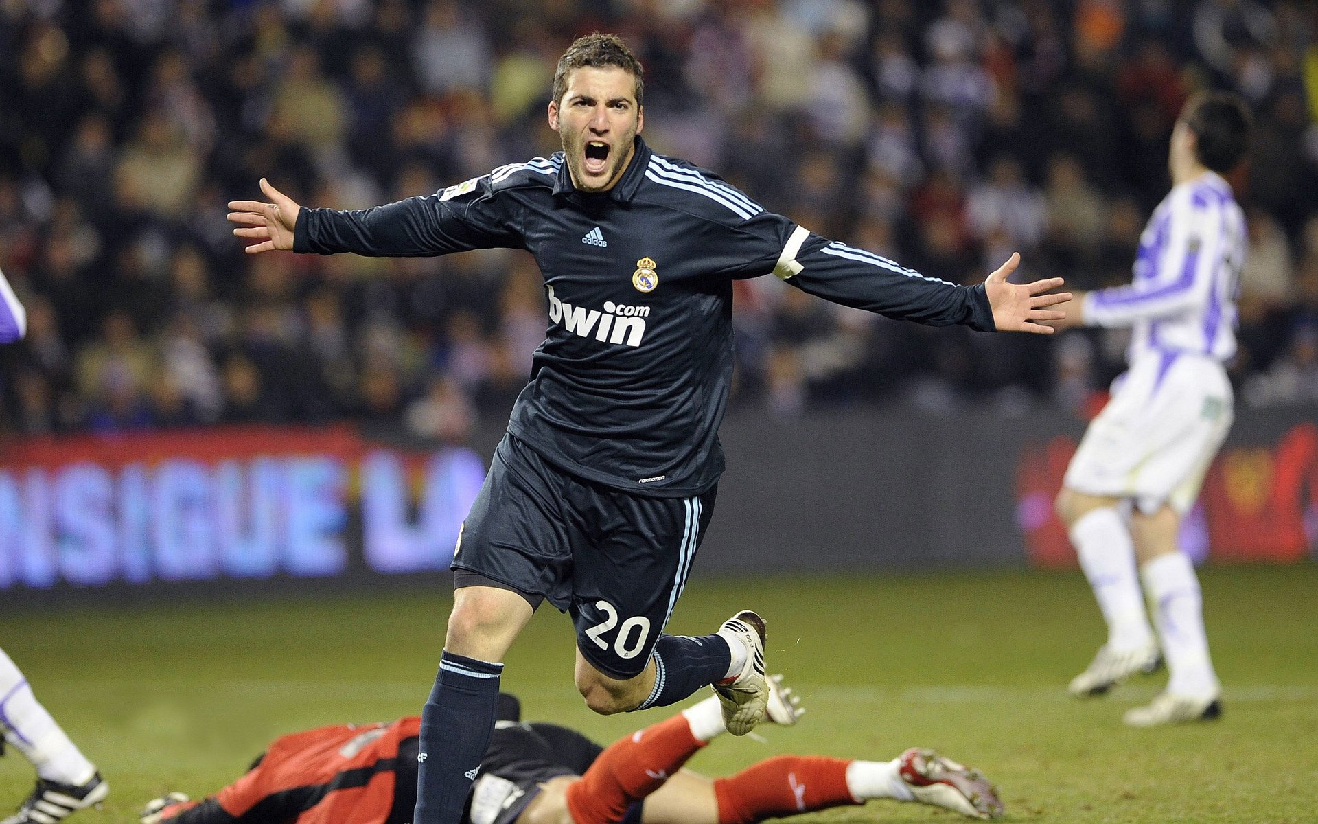 开云体育-“中国女足战胜强敌，国际排名持续上升”，中国女足世界排名上升了