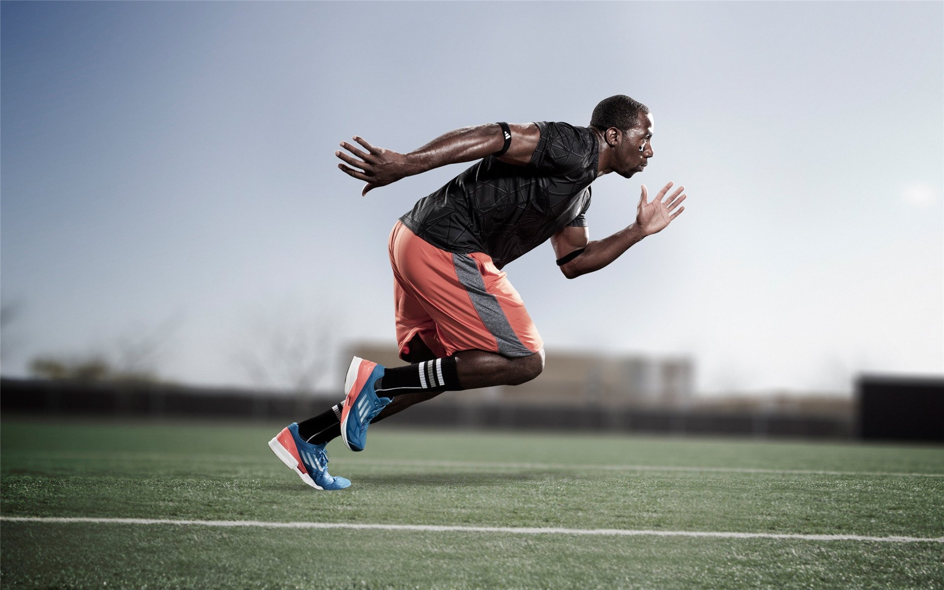 新闻中心国际合作项目签约成功,国际合作中心副主任